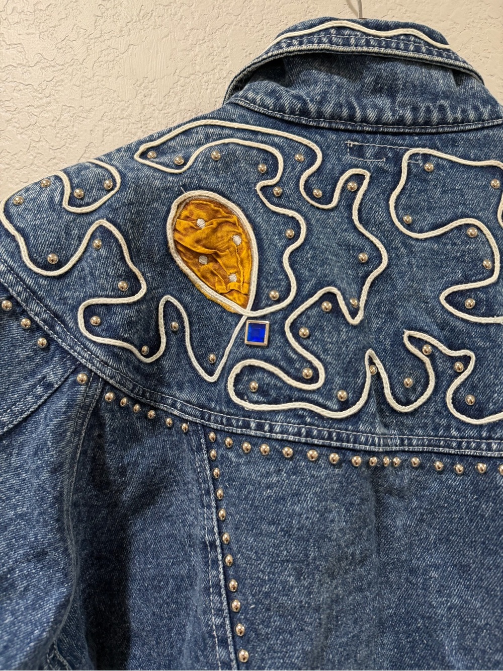 Main Jeans 1980s Jewelled Jean Jacket Size XL - Picture 7 of 15